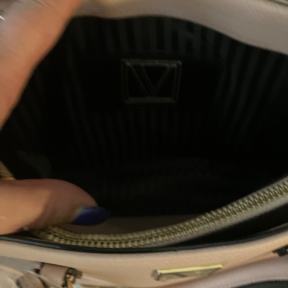 VS NWT light pinkish/plum colored Purse - Picture 6 of 7